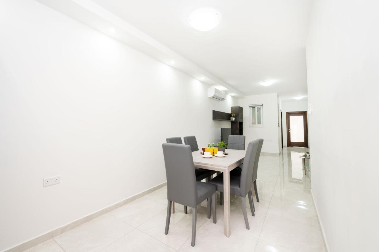 Vela Blu Apartments - Rose Court Gzira Zewnętrze zdjęcie